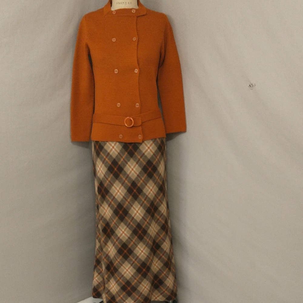 Vintage 70s Set Plaid Wool Maxi Skirt Pumpkin Belted Sweater Authentic Seventies